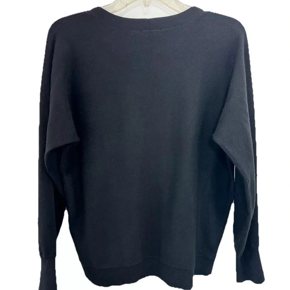 Chico’s 1 Black  Metallic V Neck Sweater Women’s Medium Long Sleeves